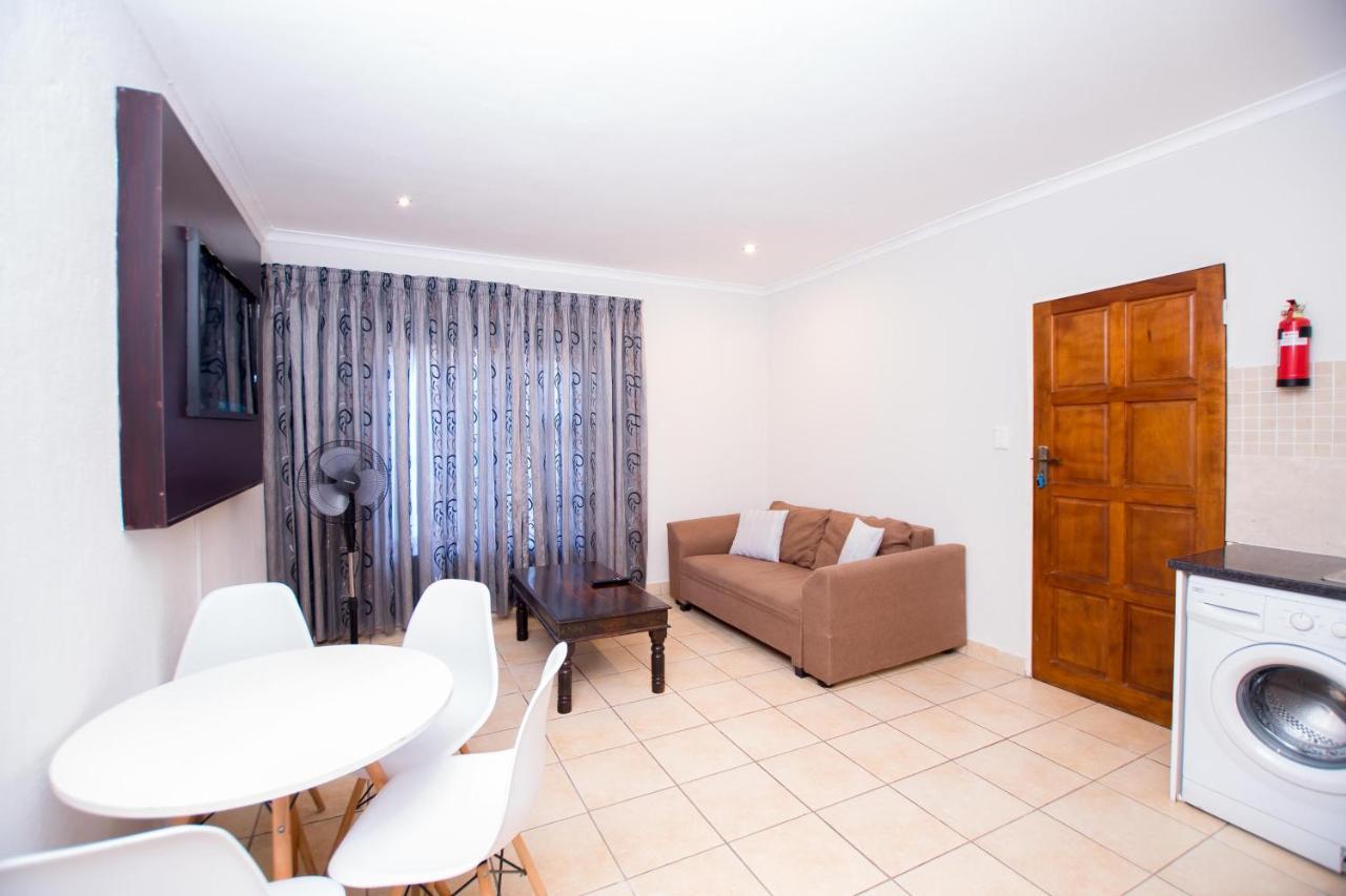 Prestigious Apartments Sandton Exterior foto